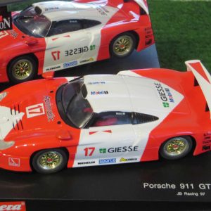 PORSCHE 911 GT1 EVO