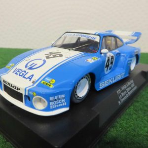 PORSCHE 935