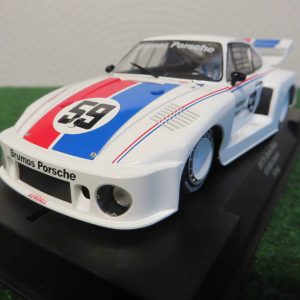 PORSCHE 935/77A