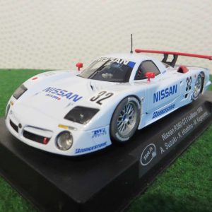 NISSAN R390 GT1