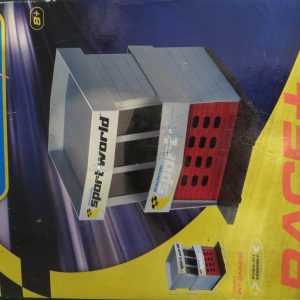 PIT GARAGE