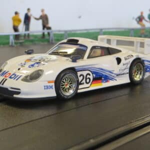 PORSCHE 911 GT1 EVO