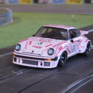 PORSCHE 934 PINK PIG