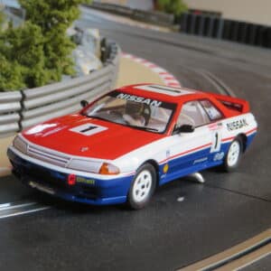 NISSAN SKYLINE