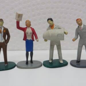 RACING FIGURES SET F