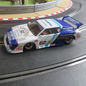 SIDEWAYS BMW M1 TURBO