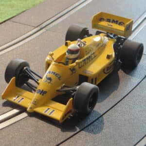 SCALEXTRIC LOTUS 99T F1