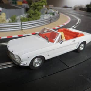 SCALEXTRIC FORD MUSTANG