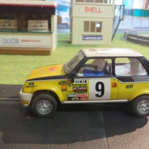 SCALEXTRIC RENAULT R5 COPA