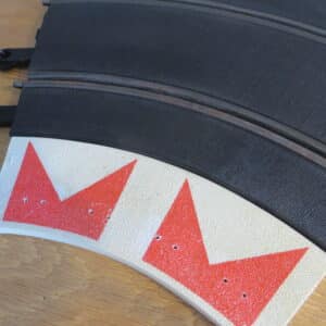 SCALEXTRIC INNER CURVE BORDER R2