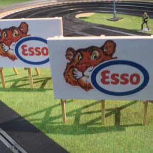 HANDBUILD BILLBOARD ESSO