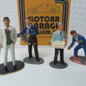 RACE FIGURES SET 6