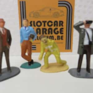 RACE FIGURES SET 14