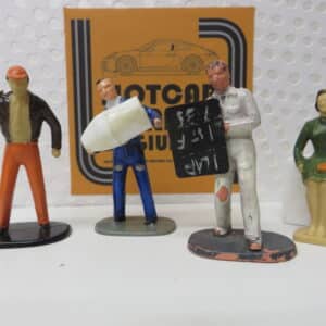 RACE FIGURES SET 20