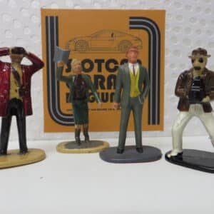 RACE FIGURES SET 22